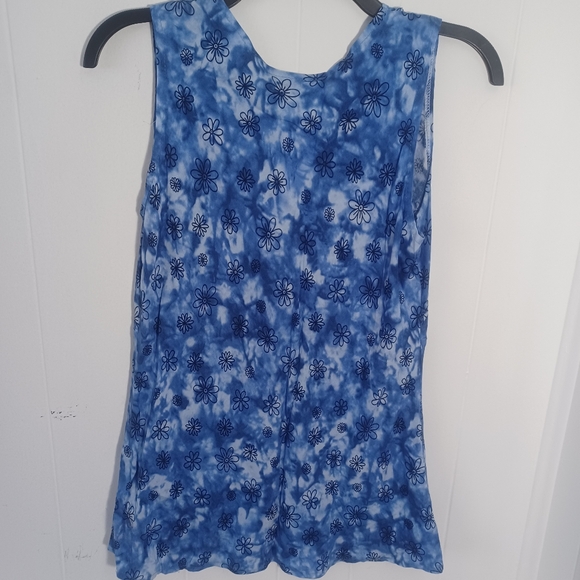 Vintage Tie-Dye Flower Tank - Picture 3 of 4